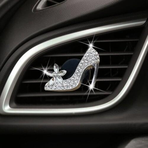 Car perfume, high heels, air outlet, perfume, fashionable cars, air conditioning, decoration, crystal shoes, car accessories