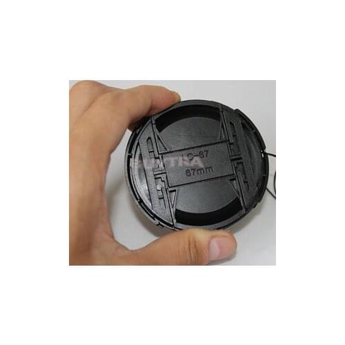 Digital Camera 67mm Lens Cap Center Pinch Snap-on Front Lens Cover Holer for Canon Nikon Sony Lens with Anti-lose Cord Universal