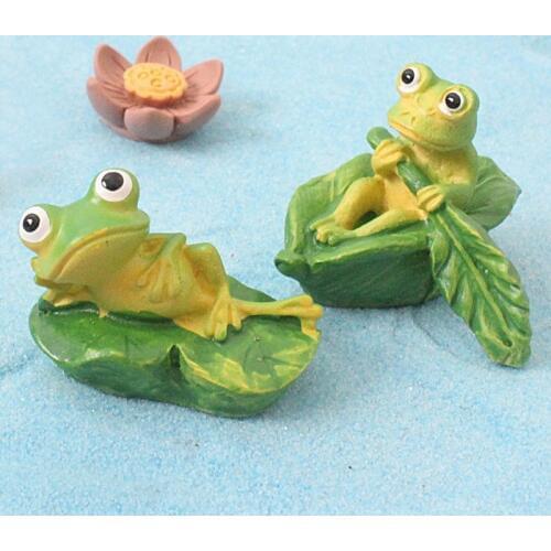 Boating Frog Animal Model Figurine Toy Ornament Craft Bonsai Decor Miniature Home Fairy Garden Decoration DIY Accessories