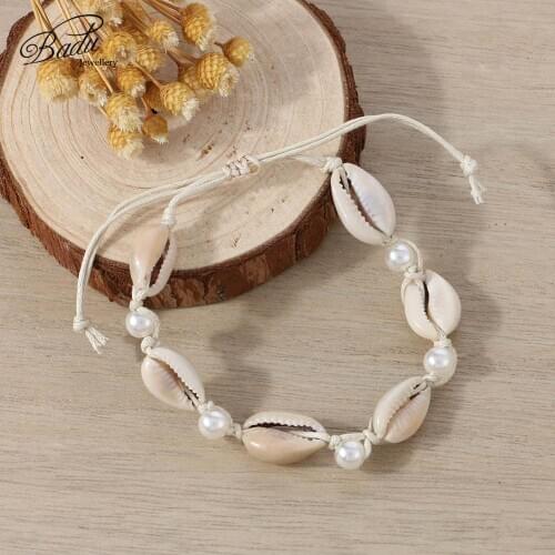 New Natural Shell Bracelet Ladies Cute Fashion Handmade Beaded Bracelet 2020 Summer Beach Jewelry Girlfriends Classic Gift