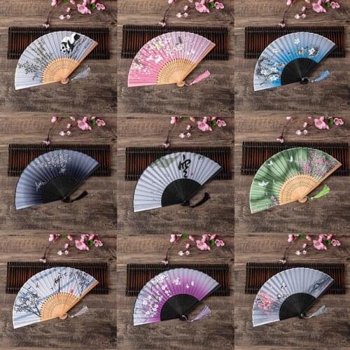 Portable Silk Folding Fan Retro Chinese Style Summer Hand Fan Home Decoration Ornaments Party Arts Crafts Gifts Decorative