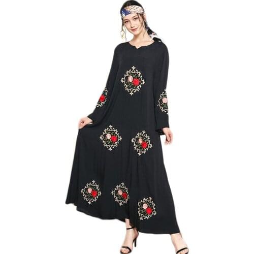 Vintage Abaya Muslim Women Long Dress Embroidery Maxi Robe Ramadan Islamic Arab Jilbab Dubai Middle East Autumn Casual Loose New