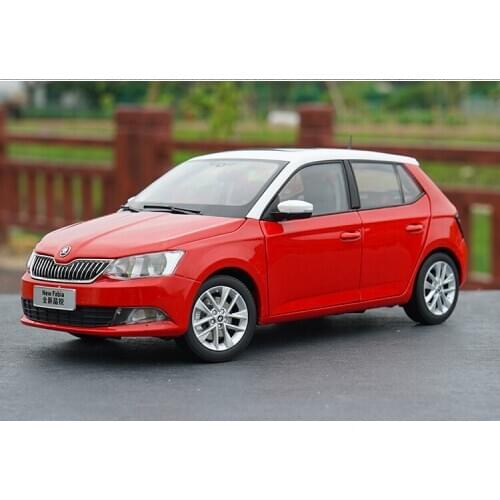 1:18 Diecast Model for Skoda Fabia 2015 Red SUV Alloy Toy Car Miniature Collection Gifts