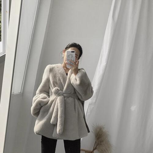 The autumn/winter 2019 Korean version of the new mink fur long imitation fur coat belted waist loose fur coat woman