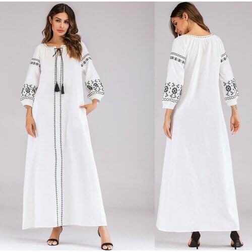 European and American Style Ethnic Style Embroidered Dress Arab Womens Robe Holiday Dress abaya turkey