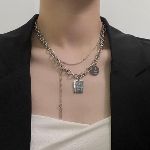 U-Magical Hiphop Asymmetry Circle Square Geometric Letter Pendant Necklace for Women Chunky Chain Metallic Necklace Jewelry