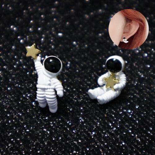 Cute 3D Animal Polymer Clay Earrings Star Astronaut Asymmetric Stud Earrings Jewelry For Women Fashion Jewelry Handmade
