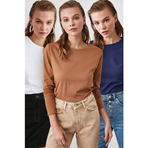 Trendyol 3'lü Package Bicycle Neck Basic Knitted T-Shirt TWOAW21TS0093
