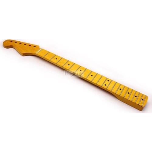 Left-handed ST maple guitar neck
