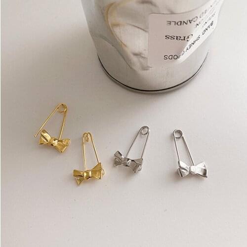 WTLTC Womens Vintage Metal Bowknot Pin Hoop Earrings Chunky Knotted Small Hoops Earrings Cute Ear Piercing Earrings With Charms