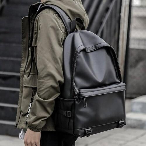 Men Leather Backpacks for Teenager Classic Waterproof 15.6 Inch Laptop Backpack USB Charging Men Casual Daypacks Male