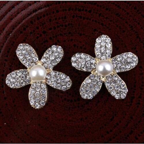 30pcs Flower Rhinestone Button embellishment Flatback with pearl in center for Wedding bouquet DIY Crystal Buckles