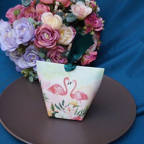 100pcs New European Wedding Favors Green leaves flower Marble Flamingo deer Candy Boxes Bomboniere Gift Box Party Chocolate Box