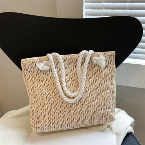 Fashion Rattan Women Shoulder Bags Drawstring Woven Female Handbags Large Capacity Summer Beach Straw Bags Casual Tote Purses