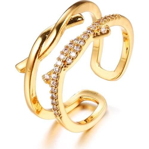 Bettyue Twisted Style Gold Color Adjustable Ring With Zirconia Distinctive Design For Cool Girls And Ladies Fashion Trend Party