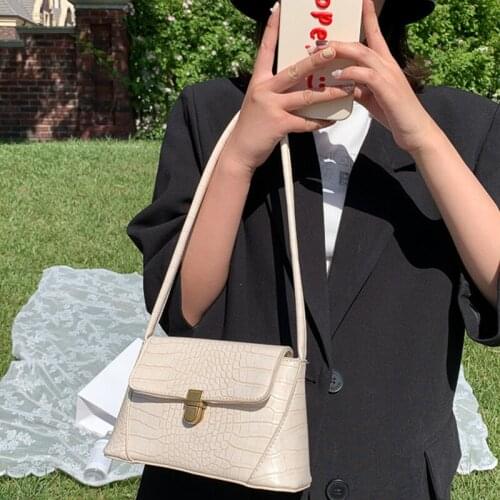 Fashion Crocodile Pattern Buckle Crossbody Bag Women Simple Solid Underarm Shoulder Bag WomenS Korean Style Messenger Bags 2021