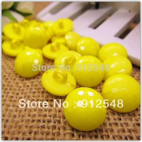 100pcs yellow Nylon Sewing Buttons Scrapbooking 14mm,004