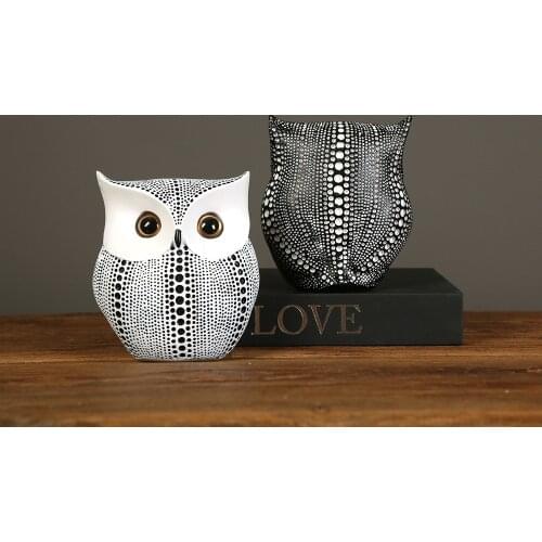 Nordic Style Minimalist Crafts Owl Animal Figurines Resin Statue Home Decoration Miniature Living Room Ornaments Statues