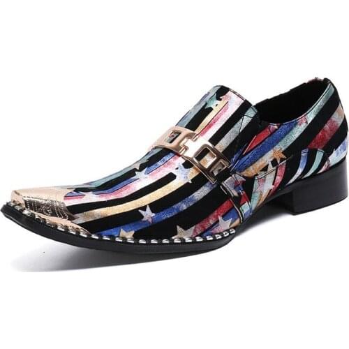 New Luxury Classic Pattern Business Flat Shoes Men Designer Formal Dress Leather Shoes Mens Loafers Valentine Gifts Shoes