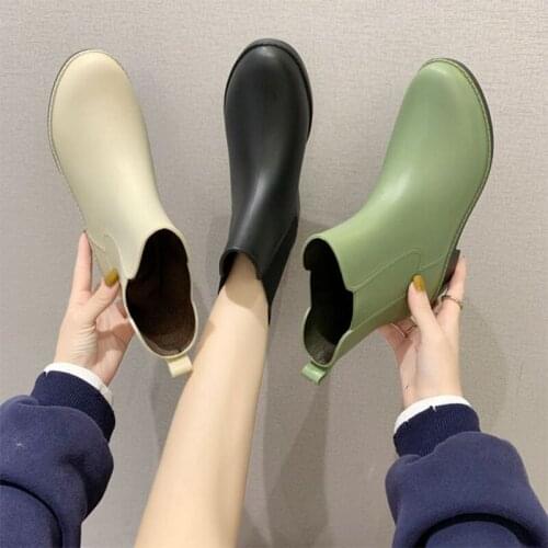 Miaoguan New Women Rain Boots Ladies Waterproof Non Slip Female Fur Plush Flats Platform Fashion Winter Warm Woman Chelsea Shoes