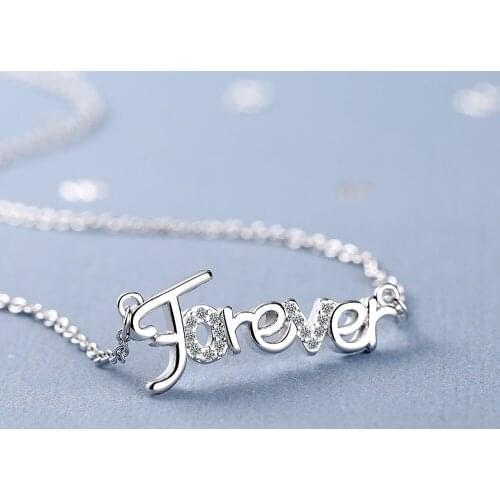 Creative Design Romantic Letter "forever" Pendant Necklace Exquisite Zircon Womens Necklace Clavicle Chain Valentines Day Gift
