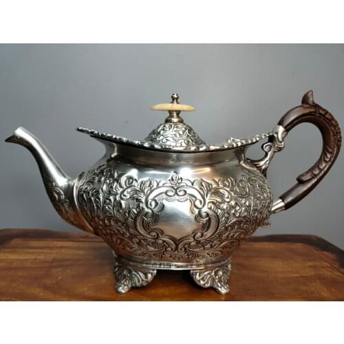 Old Sterling silver manual Engraved Make Tibetan area kettle Flower pattern Collect butter tea silver pot flagon teapot Shape