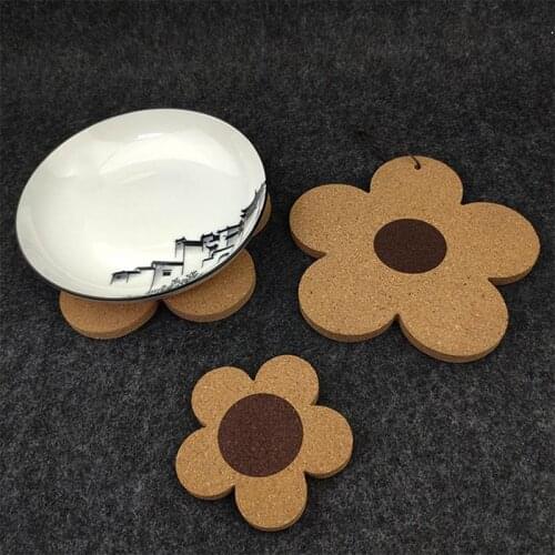 Wooden Flower Shape Coaster Creative Heat Insulation Hot Pot Holder Flower Trivet Mat Table Mat Pad Home Table Accessories