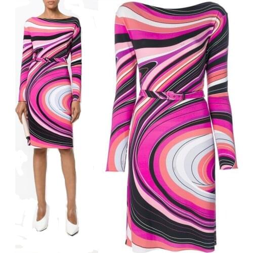 The new womens the European and American fashion elastic knitted slim dresses