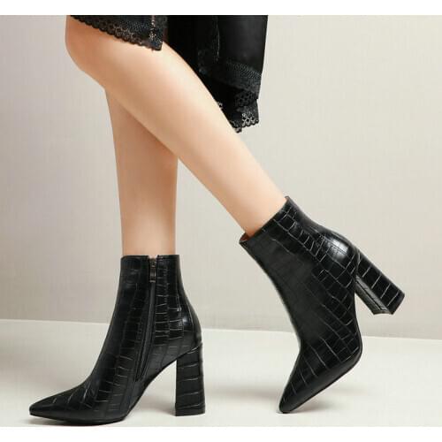Blue White Brown Women Ankle Boots Square Heel Women Pointed Toe Shoes Short Plush Women Winter Boots Stone Print PU Leather