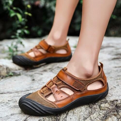 Men Leather Sandals Outdoor Summer Handmade Shoes for Men Non-Slip Breathable Footwear Casual Shoes Man Casual Walking Sandals