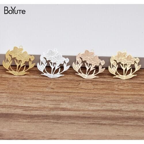 BoYuTe (100 Pieces/Lot) 23*25MM Metal Brass Corrosion Flower Sheet Pendant Diy Hand Made Jewelry Making Accessories