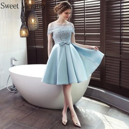 Sweet Memory Red Gray Pink Sky Blue Short Prom Dresses 2021 Boat Neck Satin Lace Up Gold Dress Women Vestidos For Wedding Party
