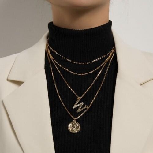 Vintage Multilayer Chains Letter W Figure Coin Pendant Necklace for Women Elegant Geometric Clavicle Necklace Jewelry Gift