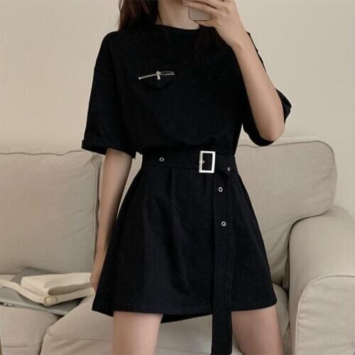 2020 Women Summer Cotton Black Long T-shirt Loose Tshirt Cool Girl Round Collar Half Sleeve Zipper Decorated Tops with Waistbelt