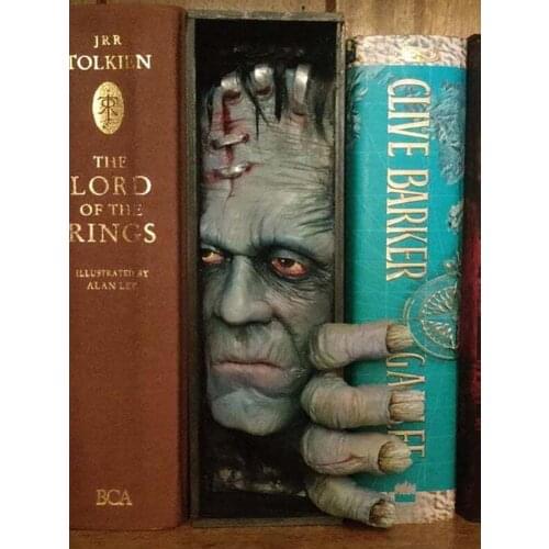 Bookends Bookstand Sculpture Bookshelf Human Face Resin Decor Peeping On The Bookshelf Terror Style Sculpture Bookshelf Deco