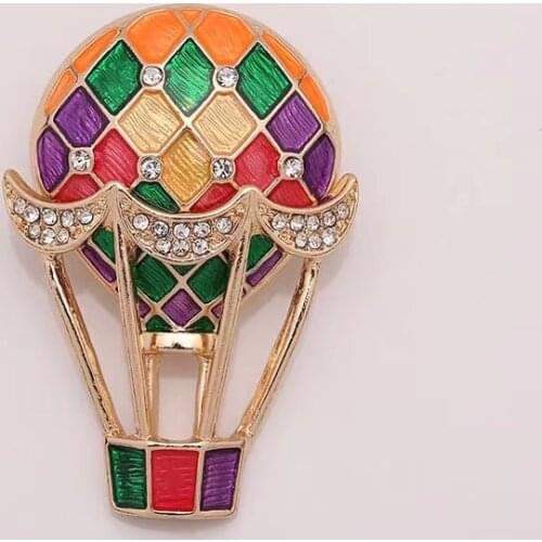 Original design confessional balloon hot air balloon hand drop enamel texture inlaid diamond coat go with lovely brooch lady