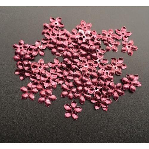 1600pc/2800pc 10mm Plum Blossom Flower Cup Loose Sequin Paillette Sewing,Wedding Craft,Women DIY Garment Accessory Cleart Red