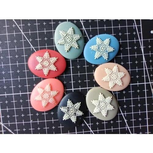 1pcs/lot Resin Relief vintage oval snowflake Flat back Embellishments Scrapbooking Craft Cabochon Cameo Charm Finding 25mm