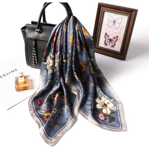 Small Kerchief Silk Satin Hair Scarf For Women Fashion Printed Bandana Head Scarfs Female 70*70cm Square Neck Scarves For Ladies