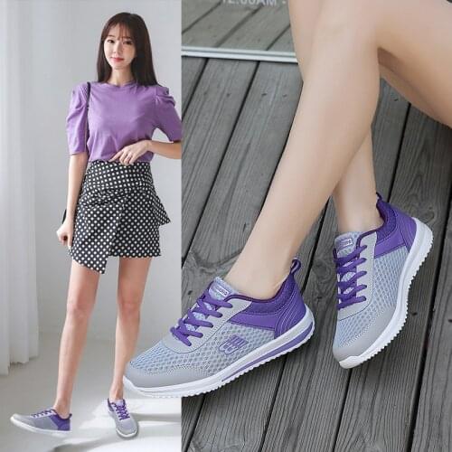 Womens Fashion Running Shoes Mesh Casual Shoes Comfortable Tennis Shoes Lightweight Breathable Flat Shoes Versatile Sneakers