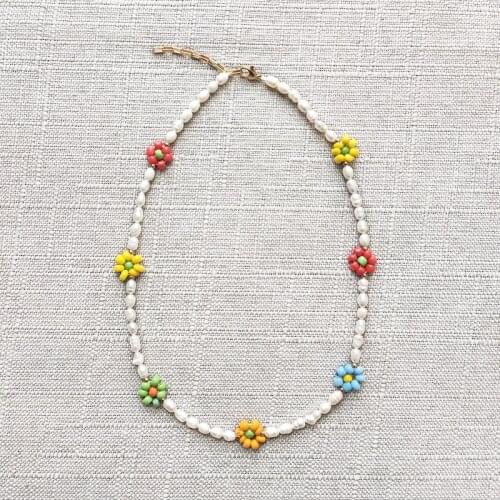 Women Natural Freshwater Pearl Necklace Red Yellow Green Orange Blue Flower Embellished Exquisite Charm Jewelry Aesthetic Choker