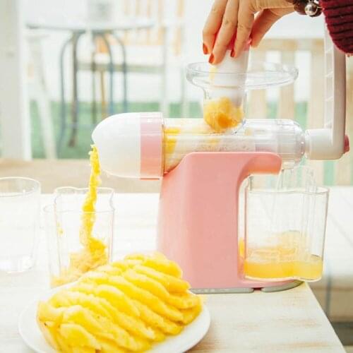 Juicer cup with bear hand shake juice machine manual multifunctional mini household juice fruit machine free of charge 3