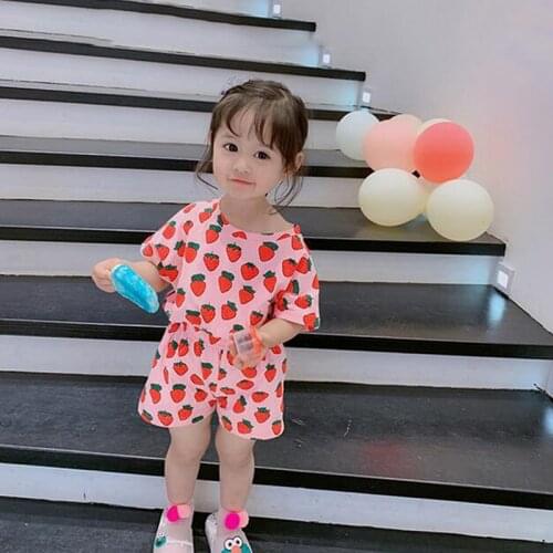 2021 New Summer Girls Clothing Sets 2pcs Lovely Strawberry Print Short Sleeve T shirt+Shorts Pants Fashion Girl Sports Suit