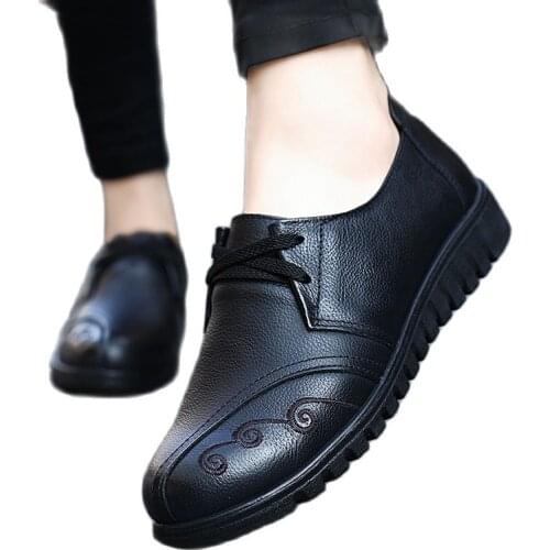 MODX Women's Moccasins