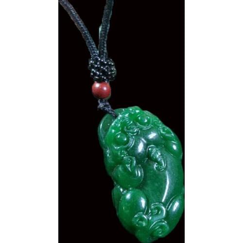 Natural Green Jade Piu Xiu Jade Pendant Jewelry Lucky Exorcise evil spirit Auspicious Amulet Pendants Jade Fine Jewelry