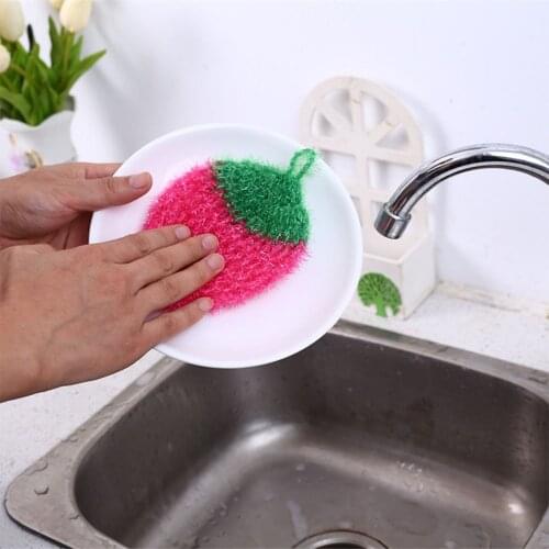 1pcs Cute Strawberry Dish cloth Polyester Fiber Dishrag Washing Cloth Floral Printed Clean Towel Home Kitchen Cleaning Tools New