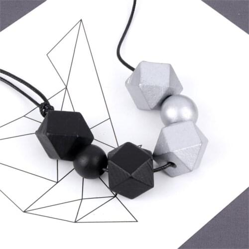 1Pc Minimalist Black Grey Geometric Necklaces Wooden Beads Choke Lady Girl Bohemia Holiday Gift Jewelry Supplies E2644