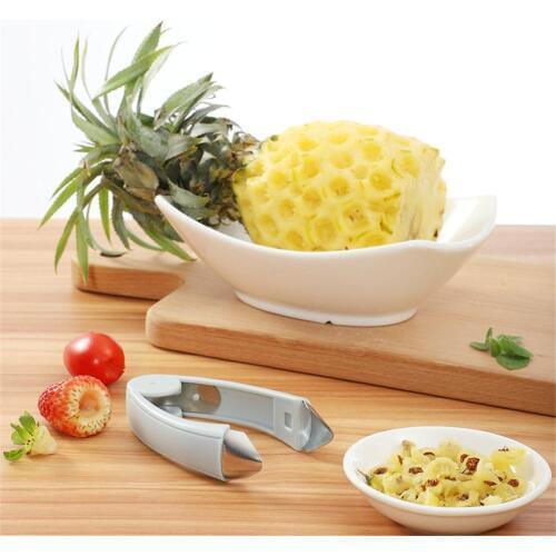 1PC Multi-function Pineapple Cutter Tomato Fruit Leaf Stem Remover Gadget Tweezer Strawberry Shelling Machine Slicer QA 079