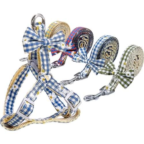 Dog Harness Leash Collar Set Adjustable Soft Cute Bow Double Layer for Small Medium Cat Daisy Pattern Outdoor Walking Dog Leash