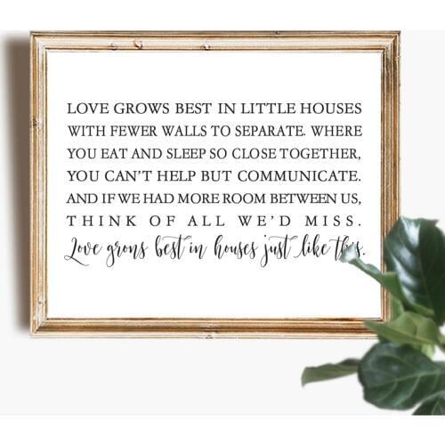 Love Grows Best in Little Houses Like This Canvas Art Poster Prints Family Love Sign Art Painting Housewarming Gifts Home Decor